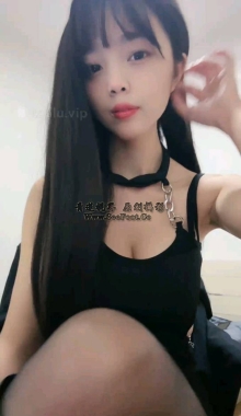 娇娇很病娇:皮靴黑丝脚羞辱红绿灯倒计时
